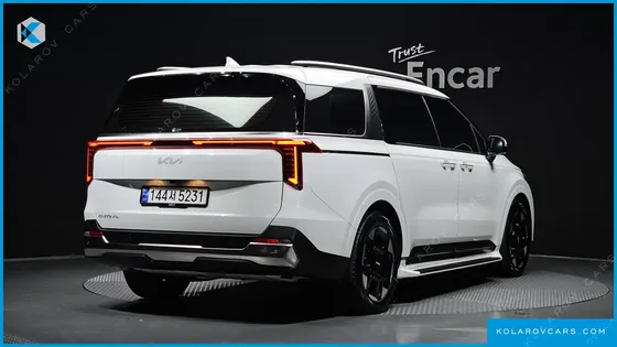 KIA CARNIVAL DIESEL 9-SEATER NOBLESSE