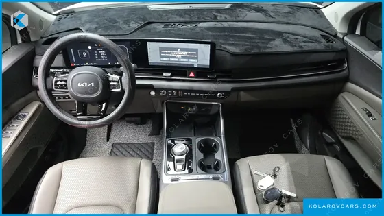 KIA CARNIVAL DIESEL 9-SEATER NOBLESSE