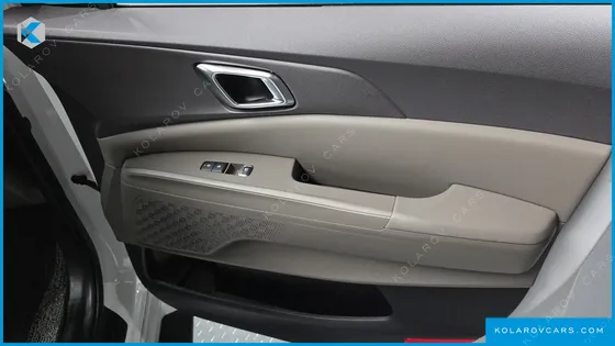 KIA CARNIVAL DIESEL 9-SEATER NOBLESSE