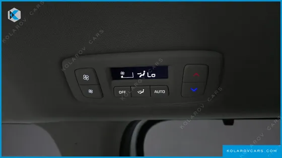 KIA CARNIVAL DIESEL 9-SEATER NOBLESSE