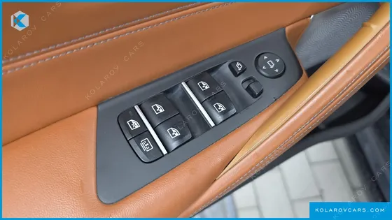 BMW M5 M5 SEDAN