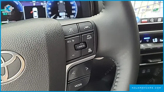 TOYOTA CAMRY 2.5 XLE HYBRID