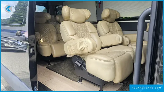 HYUNDAI SOLATI 15-SEATER