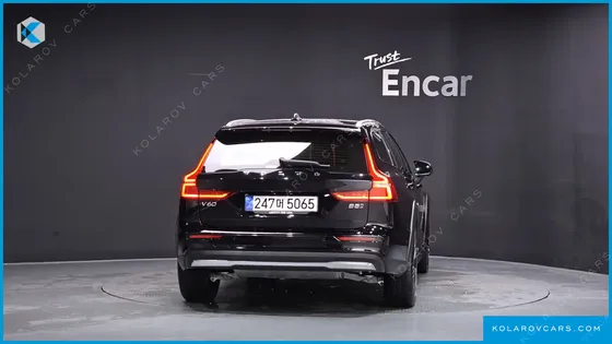 VOLVO V60 B5 ULTRA AWD