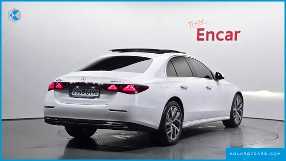 MERCEDES E-CLASS E220D 4MATIC EXCLUSIVE