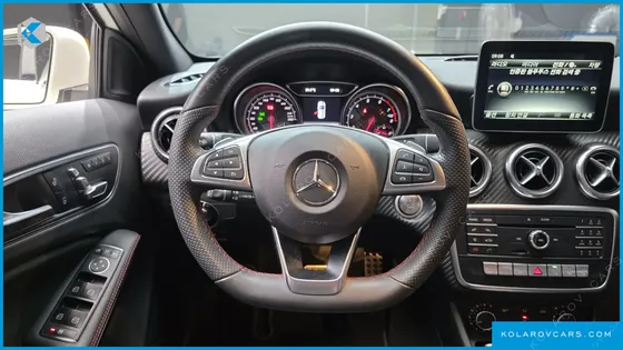 MERCEDES A-CLASS A200 AMG LINE