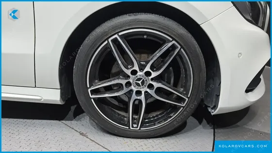 MERCEDES A-CLASS A200 AMG LINE