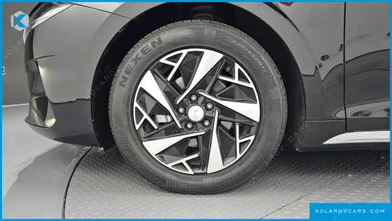HYUNDAI GRANDEUR EXCLUSIVE