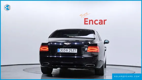 BENTLEY FLYING SPUR 6.0
