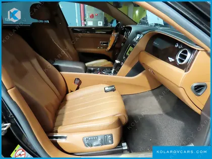 BENTLEY FLYING SPUR 4.0