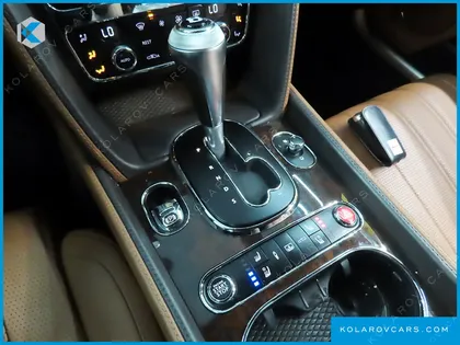 BENTLEY FLYING SPUR 4.0