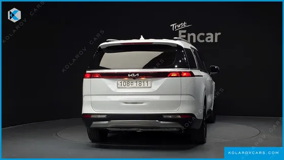 KIA CARNIVAL GASOLINE 9-SEATER NOBLESSE