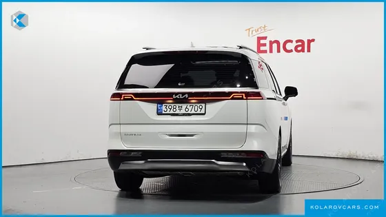 KIA CARNIVAL GASOLINE 9-SEATER SIGNATURE