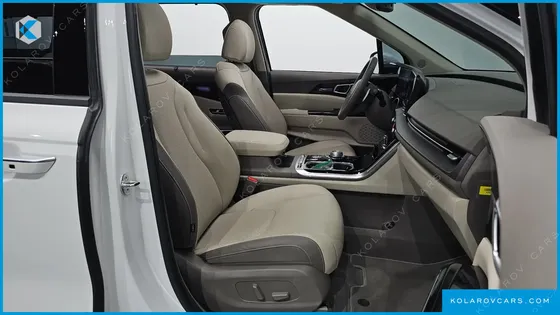 KIA CARNIVAL GASOLINE 9-SEATER SIGNATURE