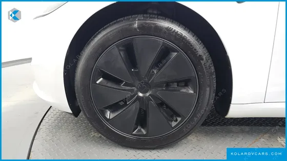 TESLA MODEL 3 RWD