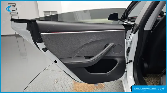 TESLA MODEL 3 RWD