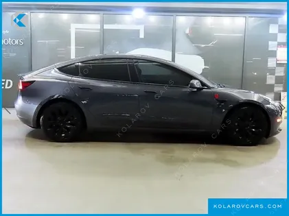 TESLA MODEL 3 LONG RANGE AWD