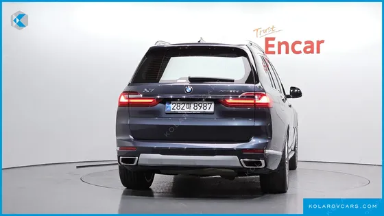 BMW X7 XDRIVE 30D DESIGN PURE EXCELLENT 6-SEATER