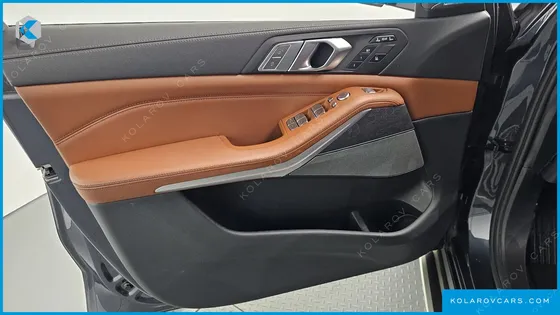 BMW X7 XDRIVE 30D DESIGN PURE EXCELLENT 6-SEATER