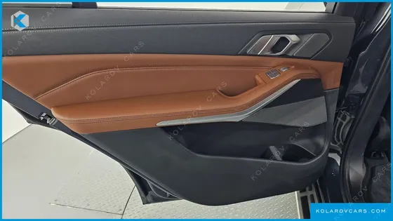 BMW X7 XDRIVE 30D DESIGN PURE EXCELLENT 6-SEATER
