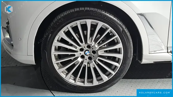 BMW X7 XDRIVE 40I DESIGN PURE EXCELLENCE 6-SEATER