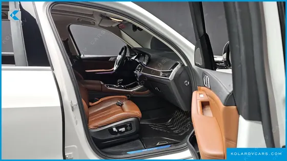 BMW X7 XDRIVE 40I DESIGN PURE EXCELLENCE 6-SEATER