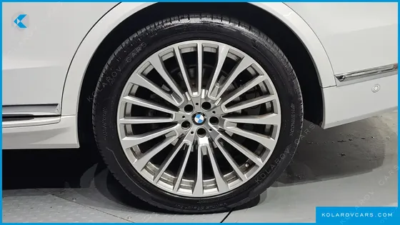 BMW X7 XDRIVE 40I DESIGN PURE EXCELLENCE 6-SEATER