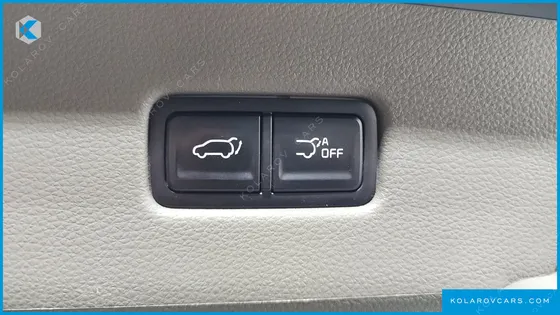 KIA CARNIVAL DIESEL 7-SEATER HI-LIMOUSINE