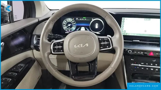 KIA CARNIVAL DIESEL 7-SEATER HI-LIMOUSINE
