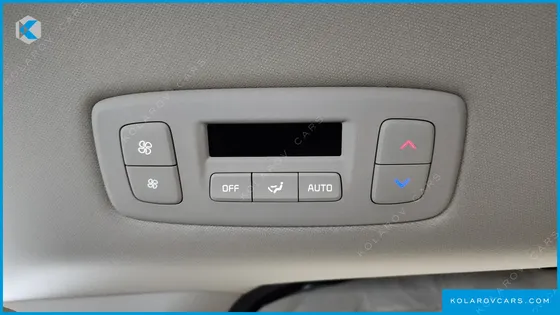 KIA CARNIVAL DIESEL 7-SEATER HI-LIMOUSINE