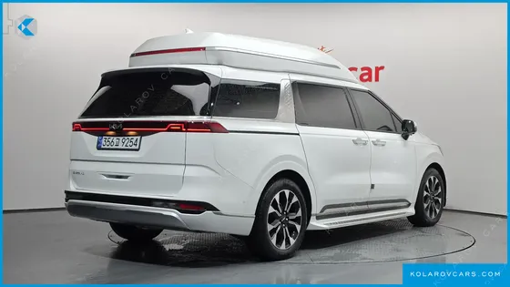 KIA CARNIVAL GASOLINE 9-SEATER HI-LIMOUSINE