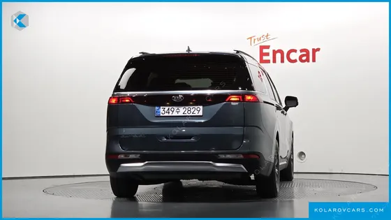 KIA CARNIVAL DIESEL 9-SEATER NOBLESSE