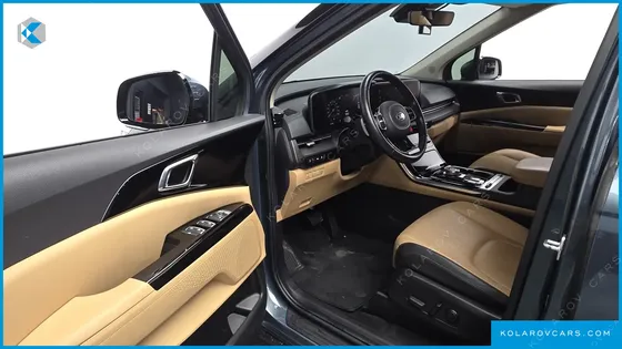 KIA CARNIVAL DIESEL 9-SEATER NOBLESSE