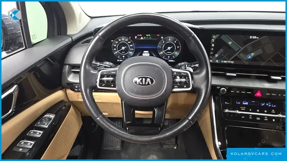 KIA CARNIVAL DIESEL 9-SEATER NOBLESSE
