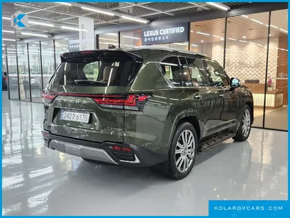 LEXUS LX 700H VIP