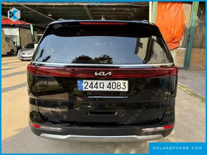 KIA CARNIVAL DIESEL 7-SEATER SIGNATURE