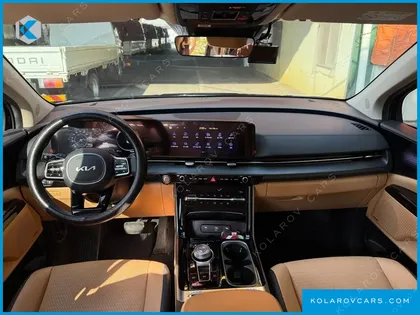 KIA CARNIVAL DIESEL 7-SEATER SIGNATURE