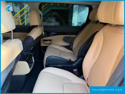 KIA CARNIVAL DIESEL 7-SEATER SIGNATURE