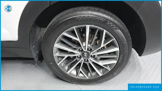 HYUNDAI TUCSON DIESEL 2.0 4WD