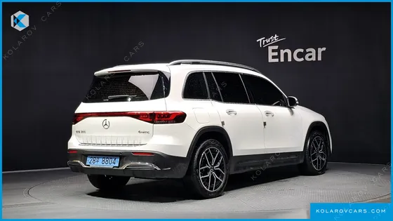 MERCEDES EQB EQB300 4MATIC AMG LINE
