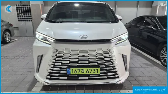 LEXUS LM 500H ROYAL