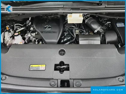 LEXUS LM 500H ROYAL