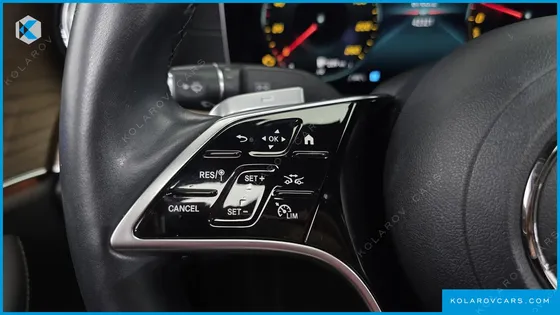 MERCEDES E-CLASS E300E 4MATIC EXCLUSIVE