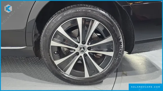 MERCEDES E-CLASS E300E 4MATIC EXCLUSIVE
