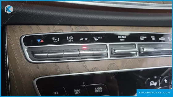 MERCEDES E-CLASS E300E 4MATIC EXCLUSIVE