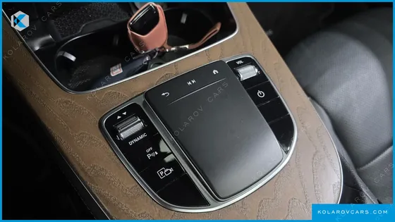 MERCEDES E-CLASS E300E 4MATIC EXCLUSIVE