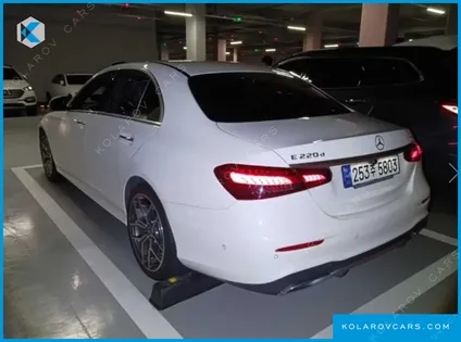 MERCEDES E-CLASS E220D 4MATIC AMG LINE