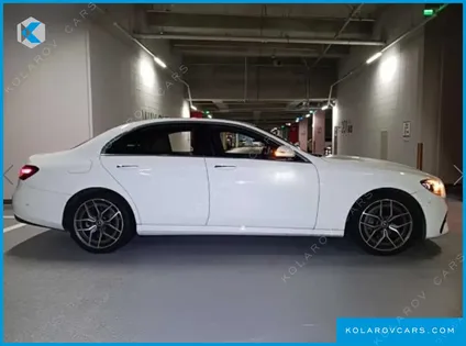 MERCEDES E-CLASS E220D 4MATIC AMG LINE