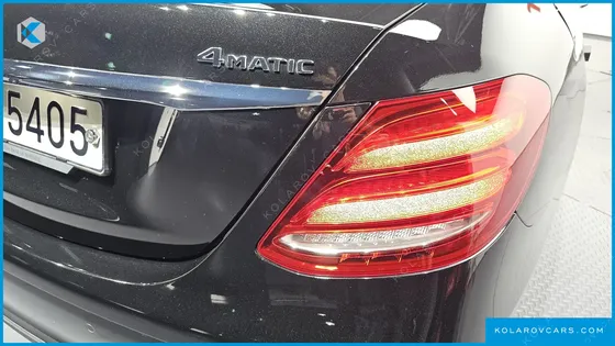 MERCEDES E-CLASS E300 4MATIC EXCLUSIVE
