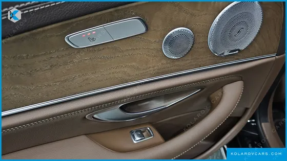 MERCEDES E-CLASS E300 4MATIC EXCLUSIVE